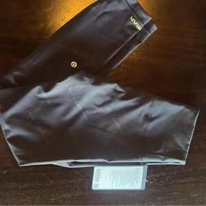 lululemon Wunder Train 25” gold logo size 6 NWT